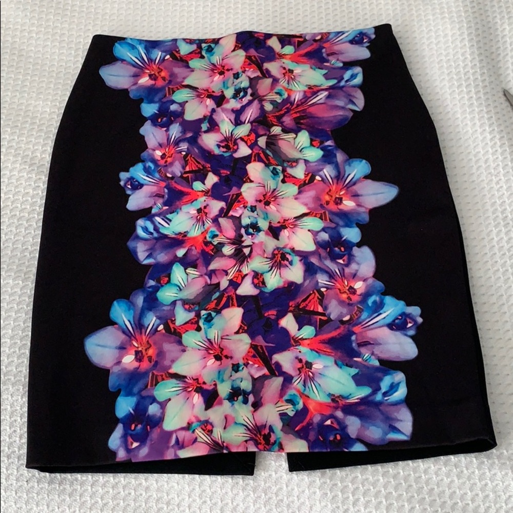 Express pencil skirt 00